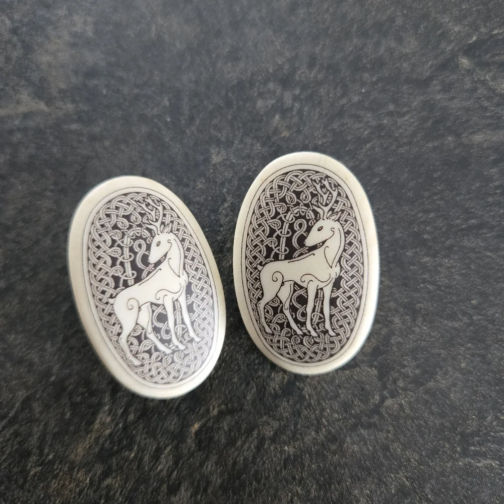 Vintage Scottish Irish Celtic Knot Deer Stag Antlers Porcelain Earrings - Picture 2 of 4